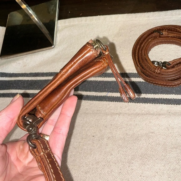 Frye Leather Stadium Bag Crossbody Wristlet Cognac Brown Retail $178 - Picture 7 of 14